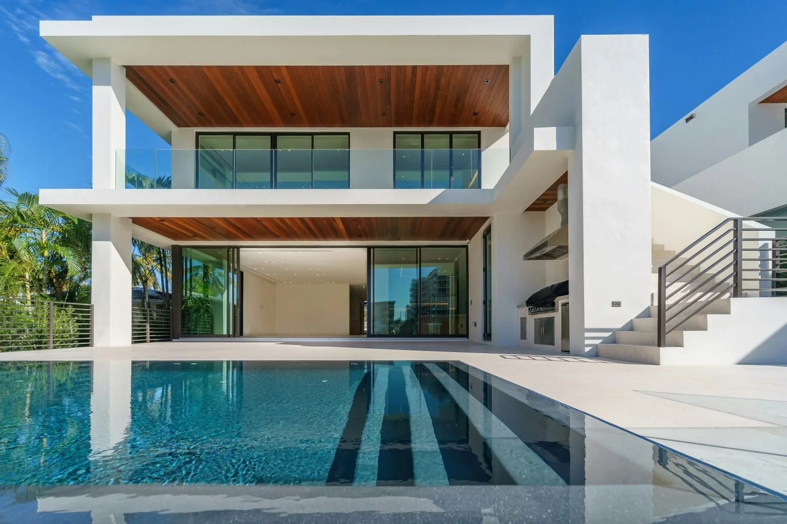 Contemporary villa with infinity pool on the southwest coast of Mallorca